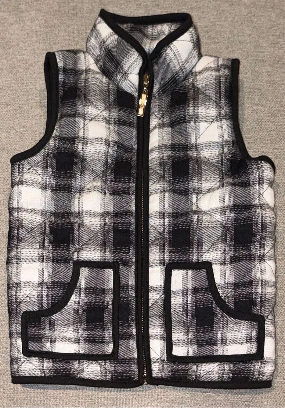 Black and White zip up vest size 3T